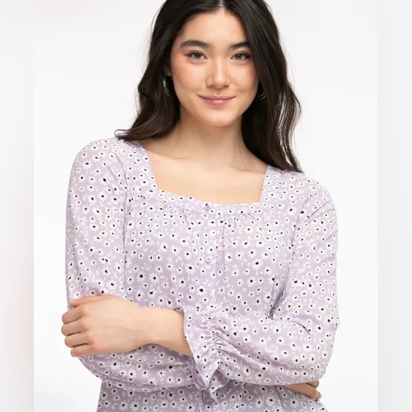 Ricki’s Floral Square Neck Blouse - Picture 1 of 6